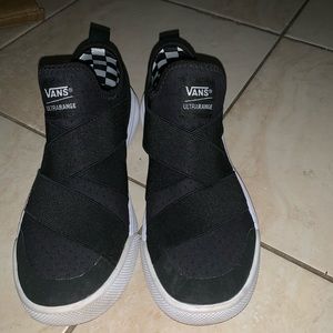 Vans Ultrarange in black